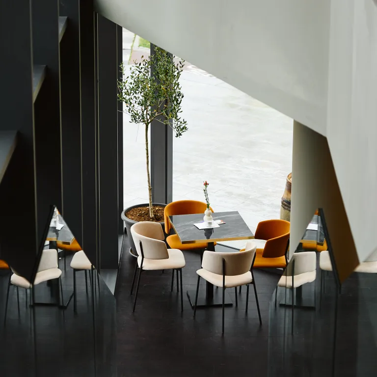 Brunch bar