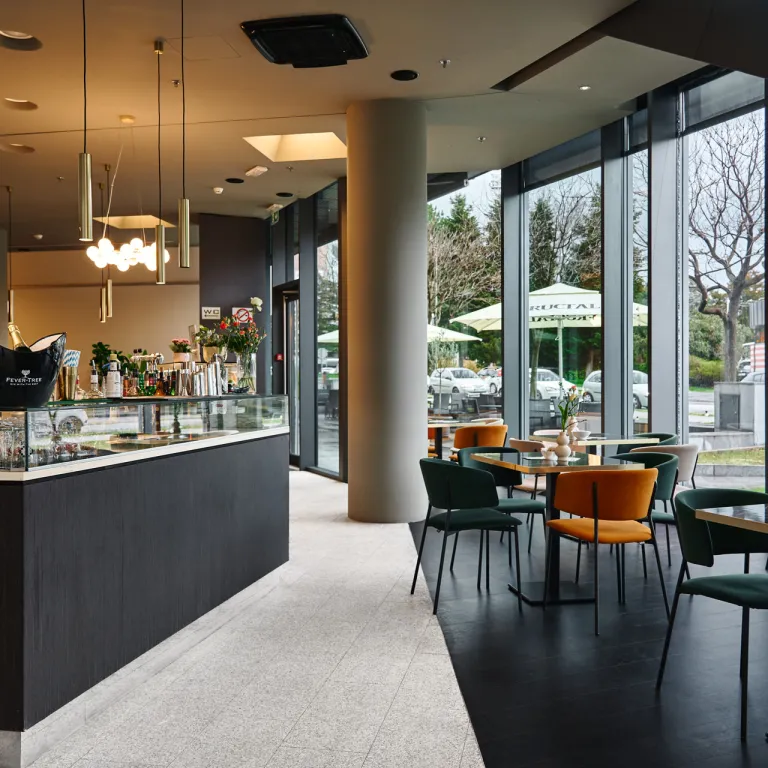 Brunch bar